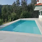 Landsted Central Suites Arouca Arouca