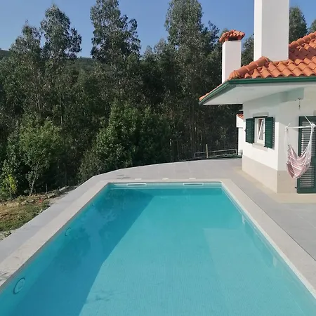 Central Suites Arouca Gospodarstwo wiejskie *