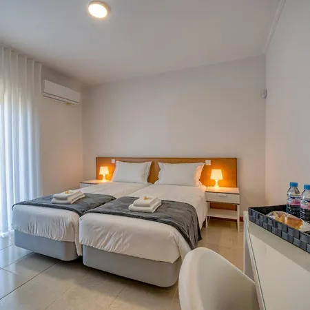 Летний дом Central Suites Arouca