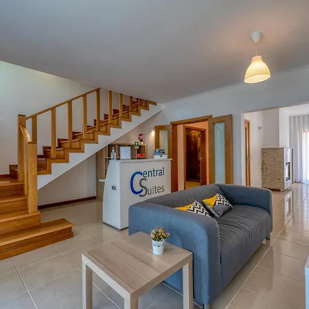 Летний дом Central Suites Arouca *