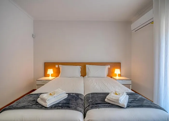 Landsted Central Suites Arouca *