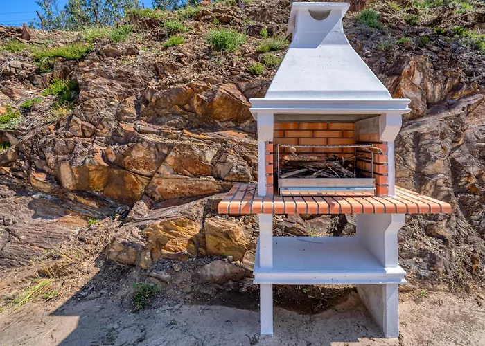 Central Suites Arouca