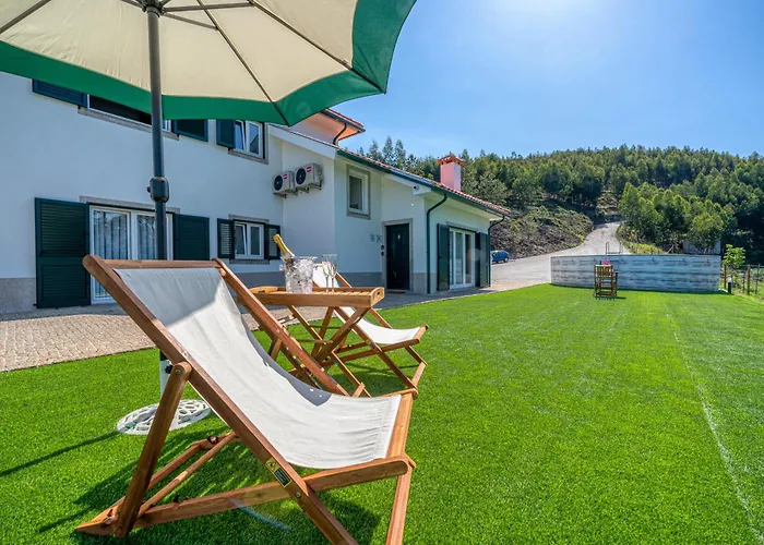 Central Suites Arouca Kır Evi Arouca